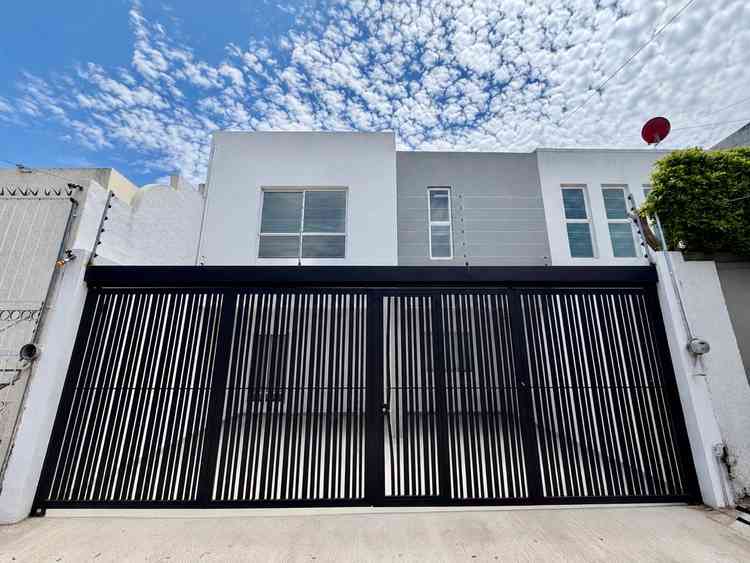 casa en venta calle burgos santa elena alcalde guadalajara jalisco pq6hibT